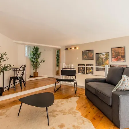 Apartmán Atypical Flat In The Centre Of Lille. *