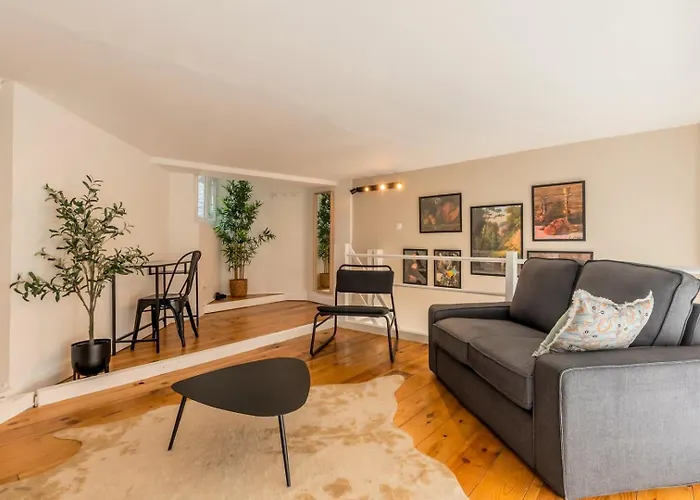 Apartment Atypical Flat In The Centre Of Lille. *